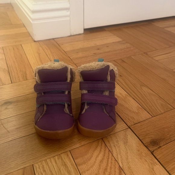 Ten Little Furry High Tops - Picture 3 of 4